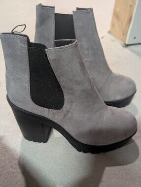 Divided Grey Suede Platform Chelsea Ankle Boots